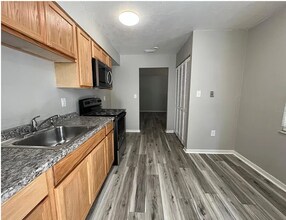 722 NE 12th St in Gainesville, FL - Building Photo - Building Photo
