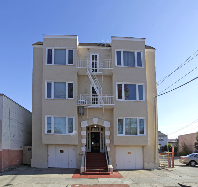 1538 Saint Charles St in Alameda, CA - Building Photo - Building Photo