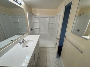 3568 Brenton Ave in Lynwood, CA - Building Photo - Building Photo