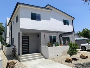 14111 Sylvan St in Van Nuys, CA - Building Photo - Building Photo