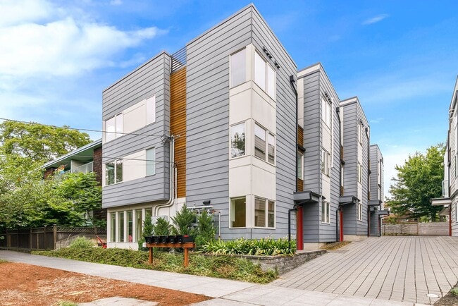 property at 1520 13th Ave S