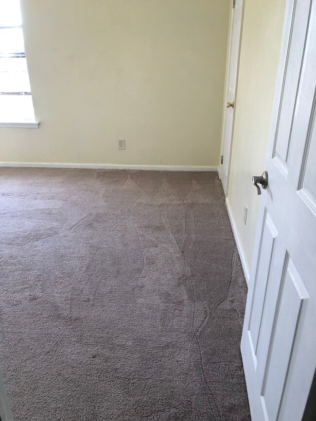 5417 Grand Lake Cres in Virginia Beach, VA - Building Photo - Building Photo
