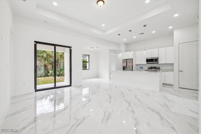 property at 1436 Graham Cir