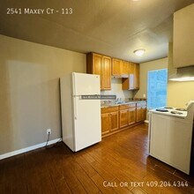 2541 Maxey Ct in Silsbee, TX - Building Photo - Building Photo