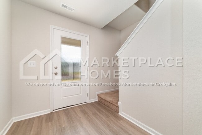 3051 Cres Lk Ln in Charlotte, NC - Building Photo - Building Photo