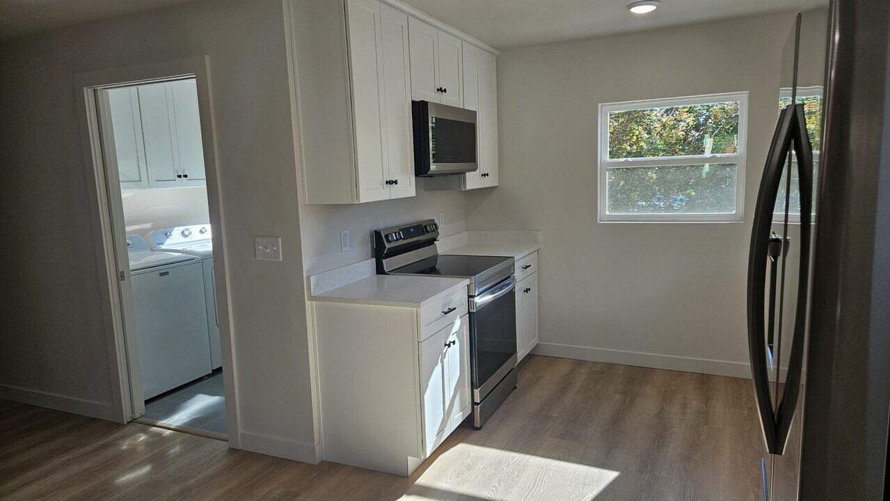 146 N Main St-Unit -202 in Richfield, UT - Foto de edificio