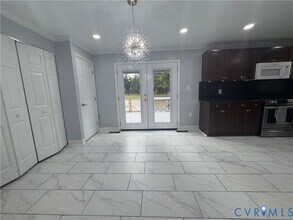 10330 W Providence Rd in Richmond, VA - Building Photo - Building Photo