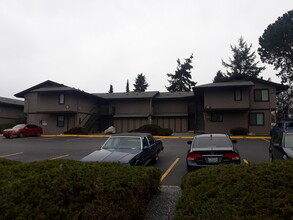 65 SW 3rd Ave, Unit A202 in Oak Harbor, WA - Building Photo - Building Photo