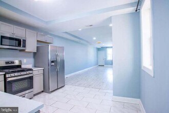 4013 Edmondson Ave in Baltimore, MD - Building Photo - Building Photo