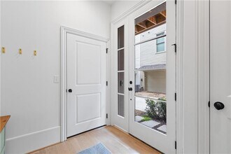 658 Bull St SE in Atlanta, GA - Building Photo - Building Photo