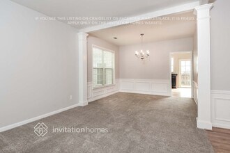 1740 Bentridge Dr in Kennesaw, GA - Foto de edificio - Building Photo