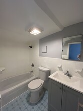 105 Brown Pl, Unit third floor in Jersey City, NJ - Building Photo - Building Photo