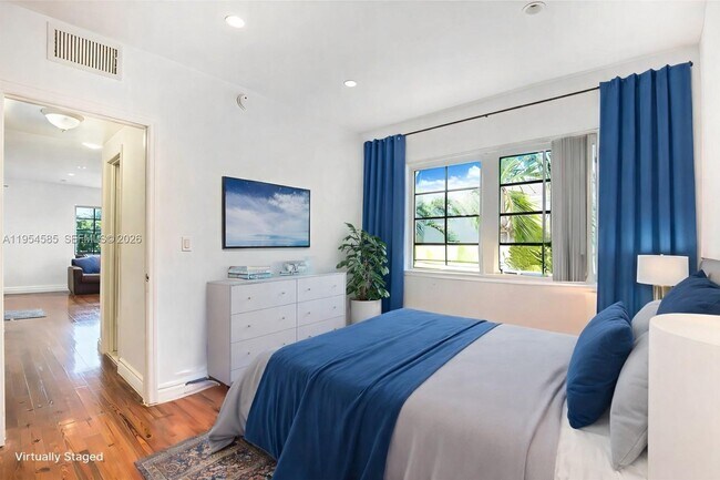 1015 19th St in Miami Beach, FL - Building Photo - Building Photo