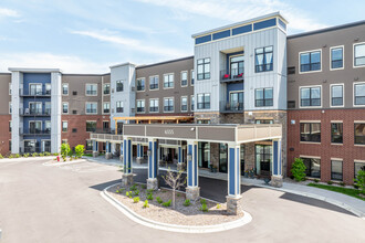 The Meadows Senior Living in Savage, MN - Building Photo - Building Photo