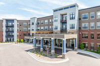 The Meadows Senior Living in Savage, MN - Foto de edificio - Building Photo