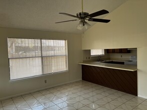 608 Sunridge Loop in Laredo, TX - Building Photo - Building Photo