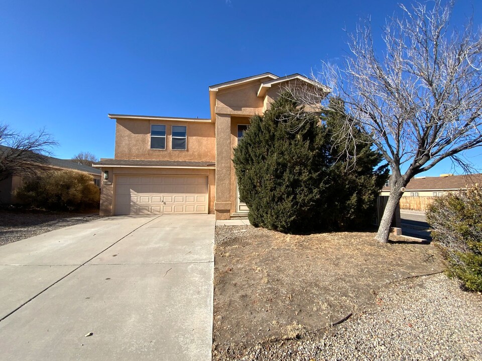 10839 Stonebrook Pl NW in Albuquerque, NM - Building Photo