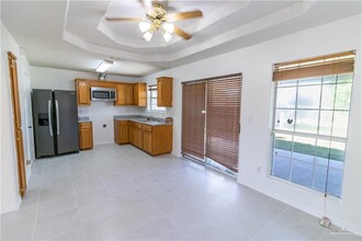 404 Chile Pequin Dr in Donna, TX - Building Photo - Building Photo