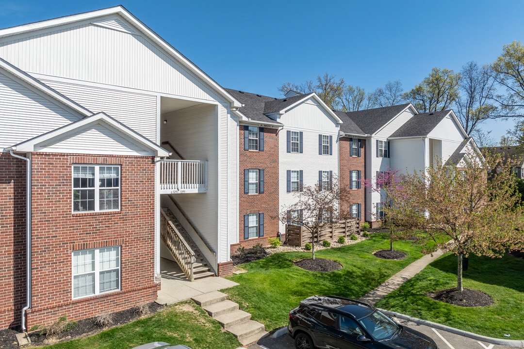 Cameron Ridge in Gahanna, OH - Foto de edificio