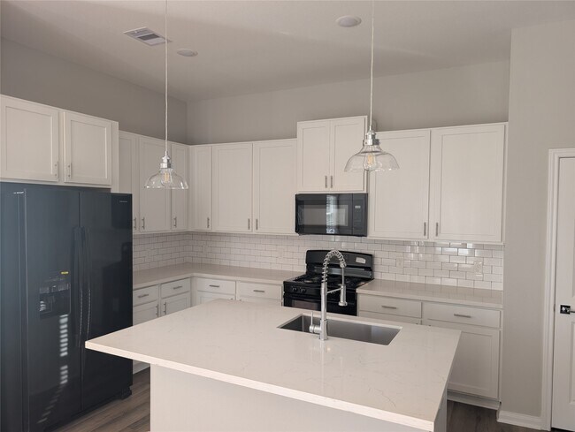 9912 A Clark Rd in Houston, TX - Building Photo - Building Photo