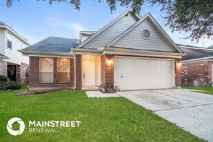 2219 Hadden Hollow Dr in Houston, TX - Building Photo