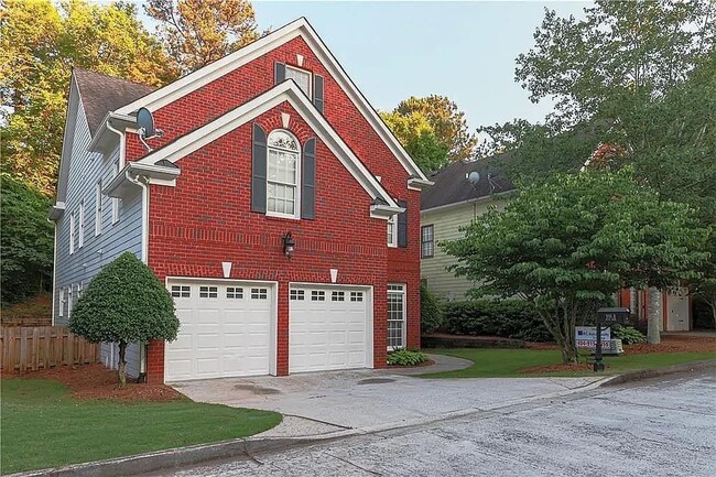 property at 996 Pitts Rd