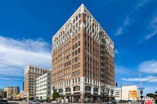315 E 8th St, Unit 704 in Los Angeles, CA - Building Photo