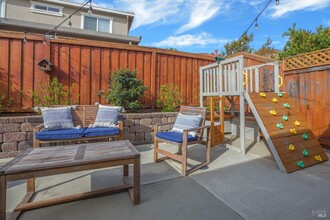 2123 Lusitano Drive in Fairfield, CA - Building Photo - Building Photo
