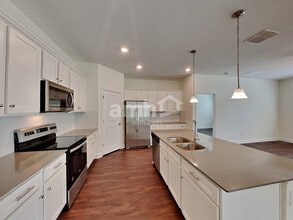 3113 Artemisia Ln in Wesley Chapel, FL - Building Photo - Building Photo