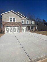 5877 Cabernet Ln in Braselton, GA - Building Photo - Building Photo