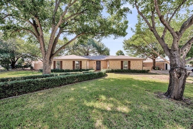 property at 7500 N Richland Blvd