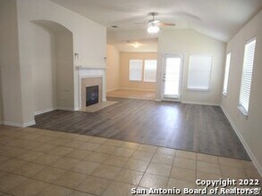 11742 Fabiana in San Antonio, TX - Foto de edificio - Building Photo