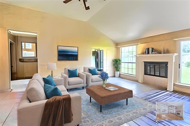 property at 2410 Pheasant Creek Dr