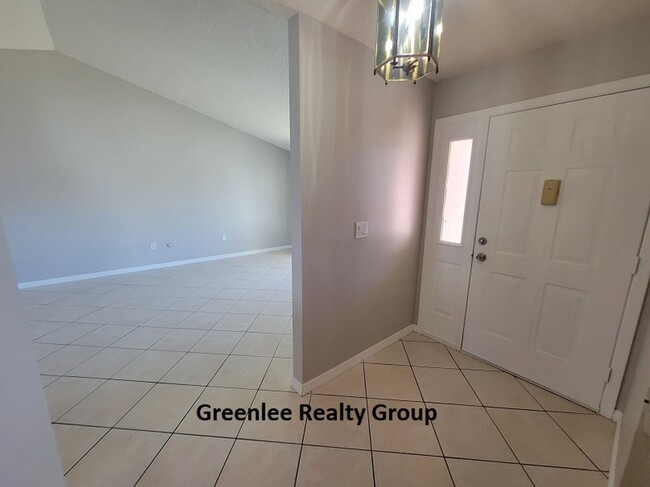 3128 Munson St in New Port Richey, FL - Building Photo - Building Photo