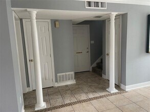 18101 Heritage Ln in Houston, TX - Building Photo - Building Photo