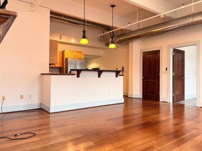 property at 210 Ellicott St