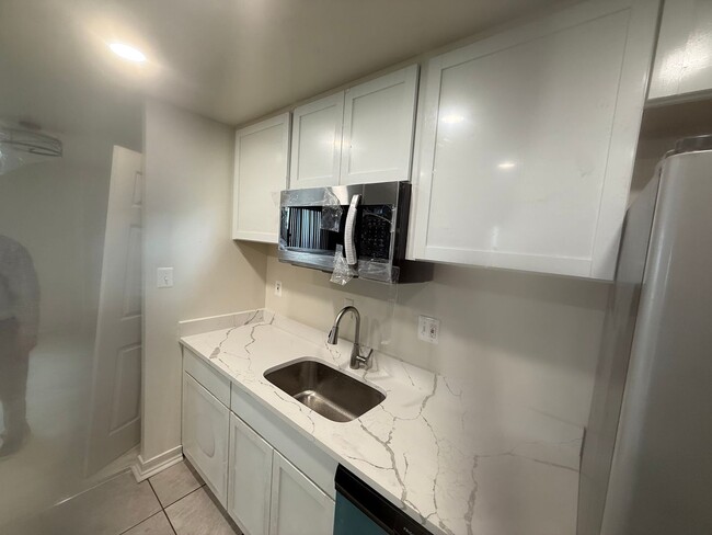 9701 Fields Rd in Gaithersburg, MD - Building Photo - Building Photo