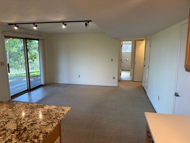 property at 2265 Vassar Dr