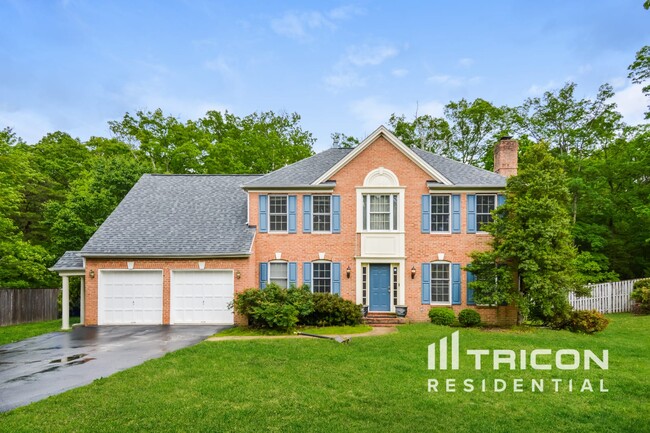property at 2806 Trumpeter Ct