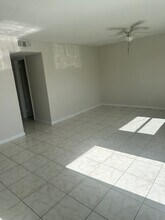 1600 SE 3rd Ct, Unit 2 fl in Deerfield Beach, FL - Building Photo - Building Photo