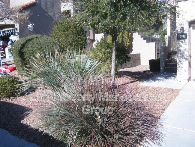 1727 Comstock Dr in Henderson, NV - Building Photo - Building Photo