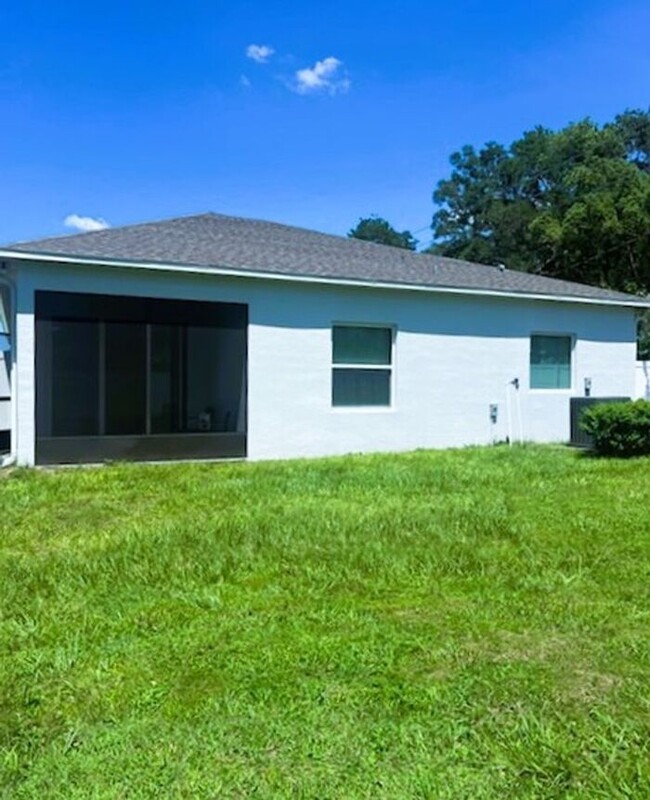 25449 Pine Valley Dr in Mount Plymouth, FL - Building Photo - Building Photo