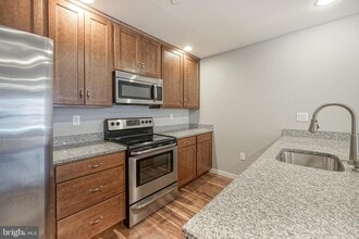 140 S 46th St in Philadelphia, PA - Building Photo - Building Photo