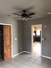 5110 Ranchero Ln in Dallas, TX - Building Photo - Building Photo