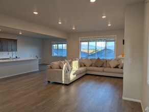 912 119th Ave SE in Lake Stevens, WA - Building Photo - Building Photo