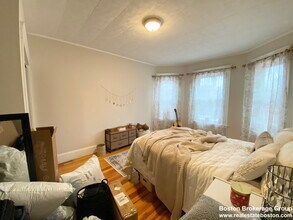 3 Sudan St, Unit 1 in Boston, MA - Foto de edificio - Building Photo