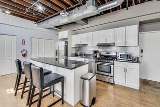 1811 S Wabash Ave in Chicago, IL - Building Photo - Building Photo