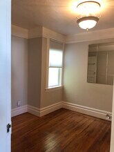 4319 Cesar Chavez St in San Francisco, CA - Building Photo - Building Photo