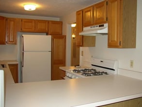 118 Broadmeadow St in Marlborough, MA - Building Photo - Building Photo