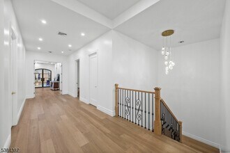 472 High St in Closter, NJ - Building Photo - Building Photo